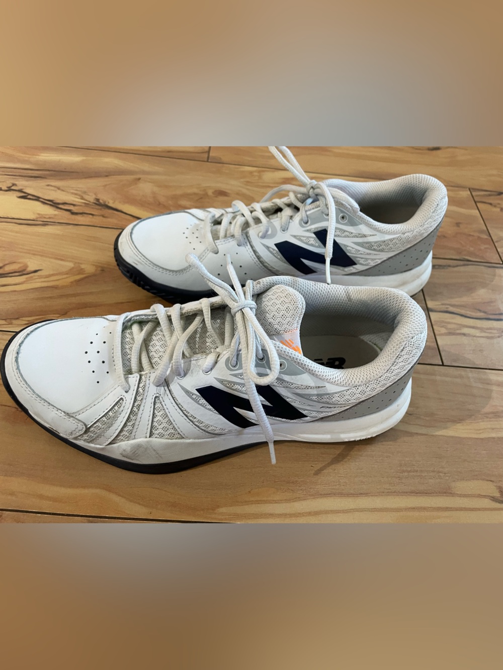 Womens New Balance 786 White, Gray & Navy Athletic Sneakers Size 786